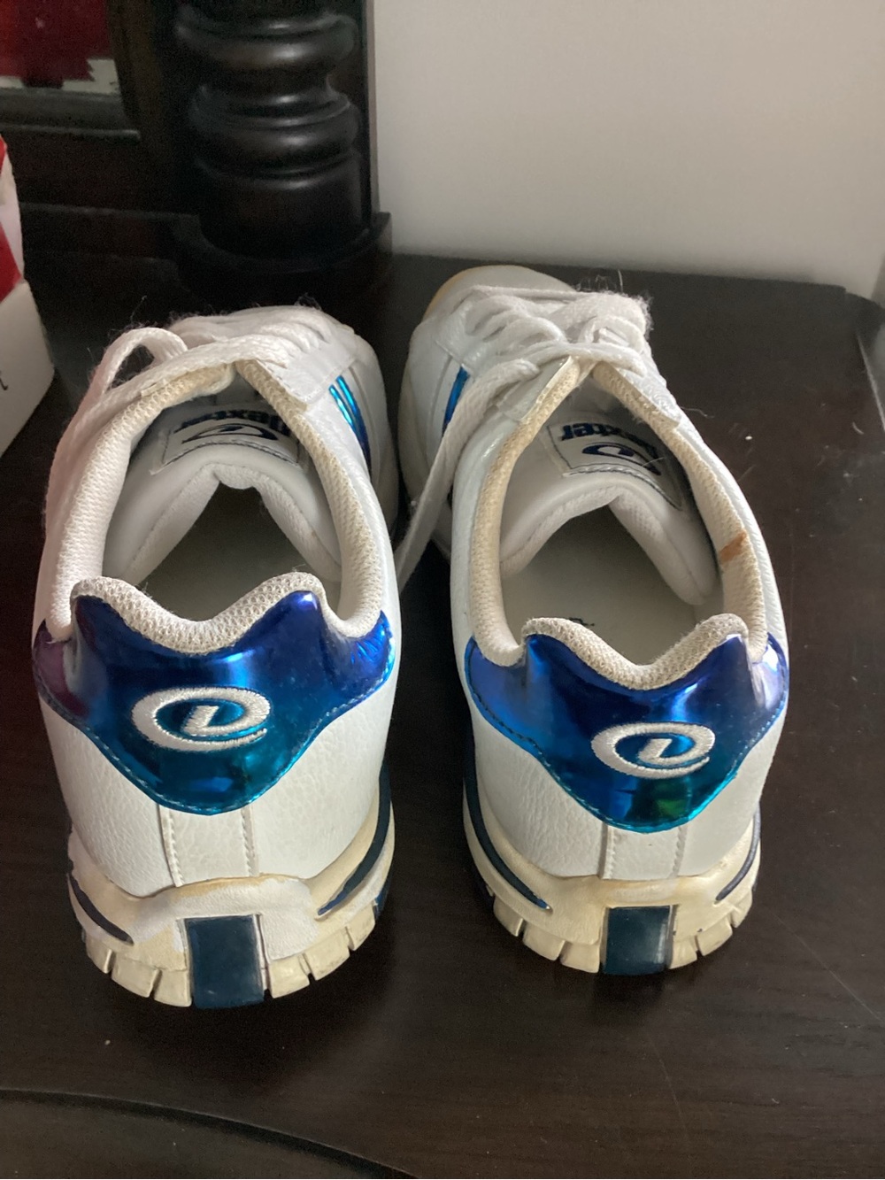 Dexter White Bowling Shoe with Blue Metallic Stripes